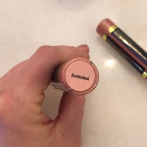 Lipsense- bombshell